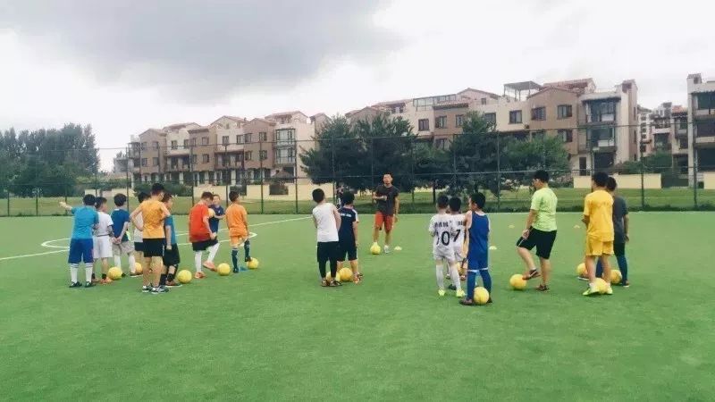 芳华盛夏，快乐成长——永定河孔雀城“小孔雀夏令营”盛幕已启！