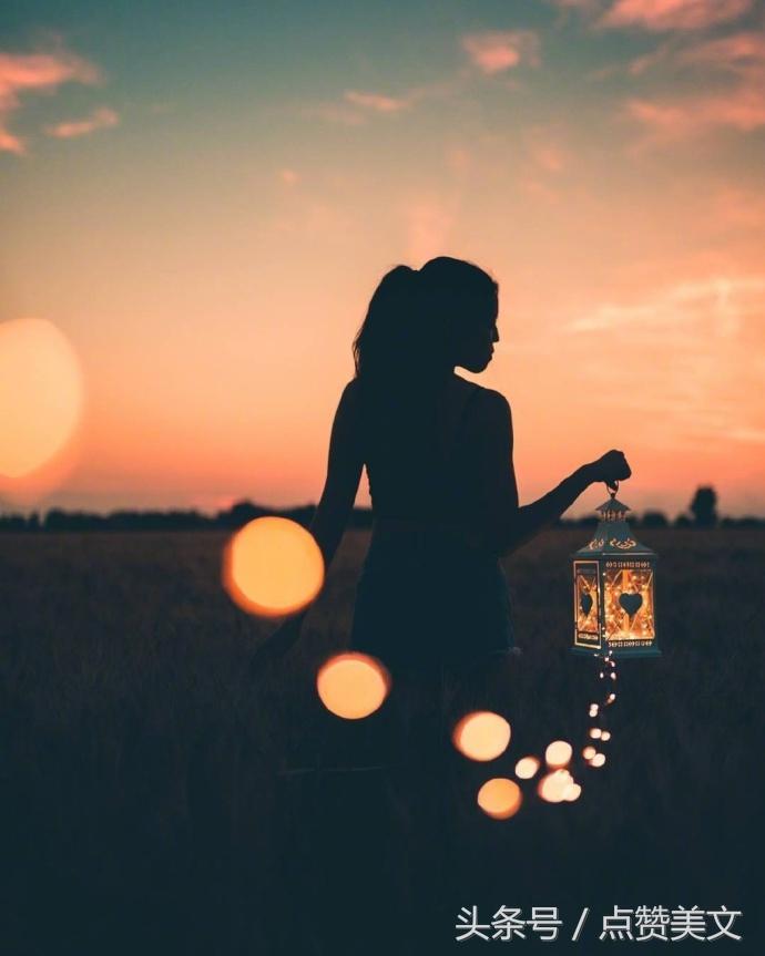 发微信朋友圈励志的句子经典语录,激励自己的正能量句子简短几个字