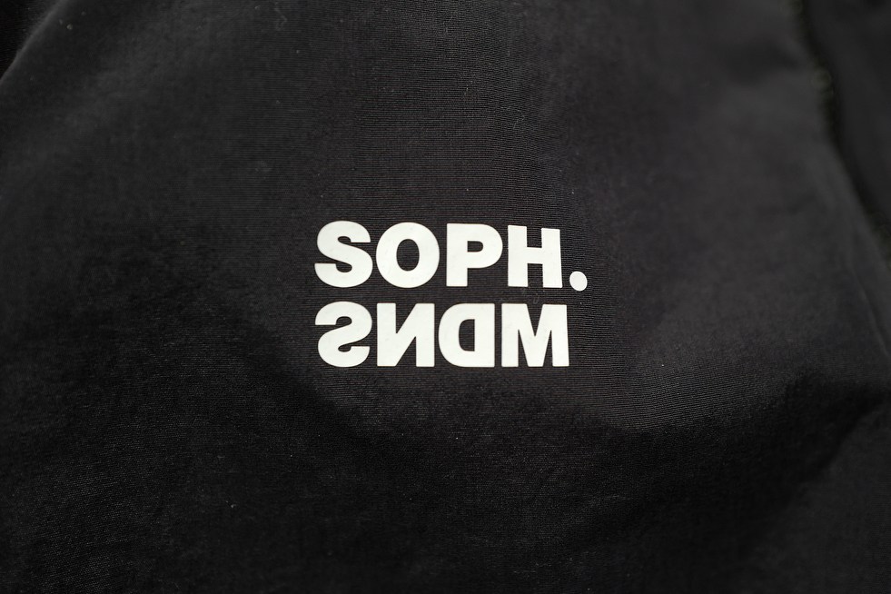 madness联名绿色外套,madness联名white