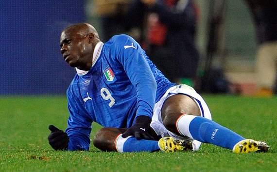 足坛十大种族歧视事件,足球种族歧视禁赛