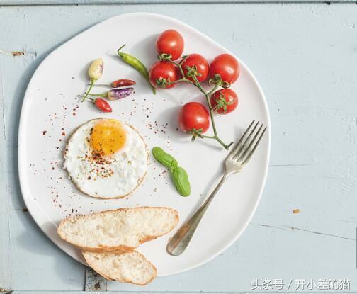 孩子头疼睡醒就吐怎么回事,小孩起床说头疼怎么缓解