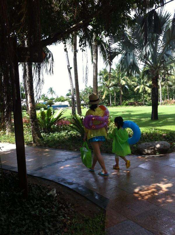 三宝妈妈三亚旅游,三宝妈妈三亚