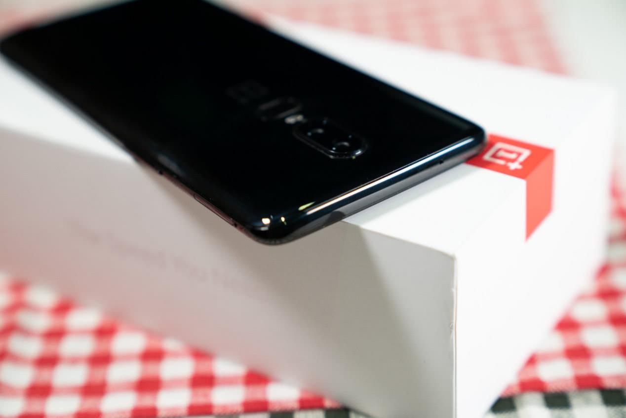 一加6现在还值得买吗,一加6的优点和缺点