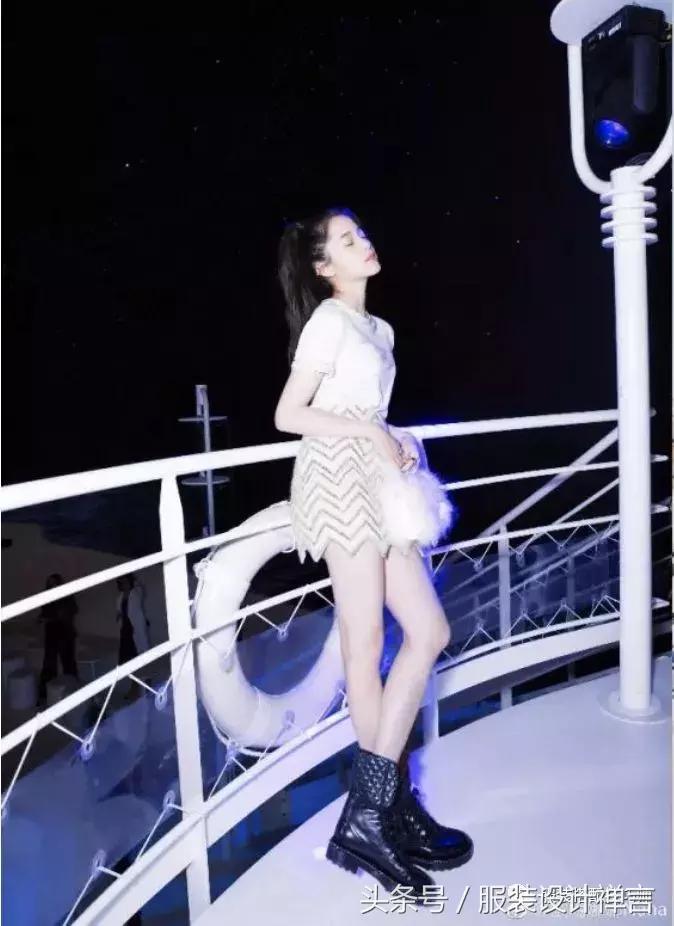 穿衣搭配:少买衣服,多学搭配,简单的基础款搭配就够美!