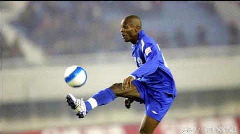 河南建业外援戈麦斯大力界外球,2016年建业足球队员名单