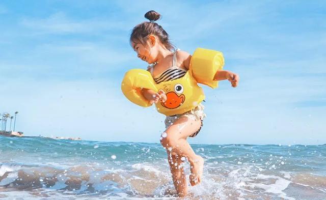 北京双胞胎在青岛溺亡妈妈现状,青岛北京双胞胎溺亡