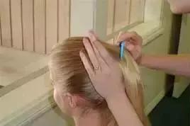 舞蹈发量少盘头教程,表演盘头的简单方法