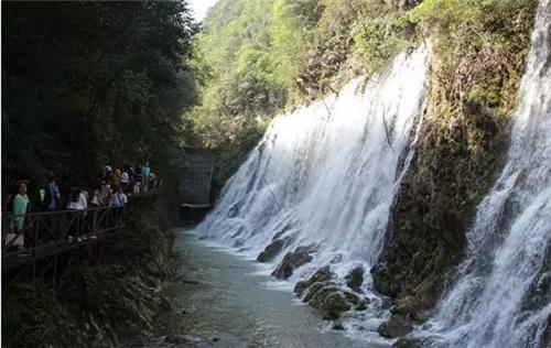 萧何月下追韩信张良,萧何月下追韩信张良唱段