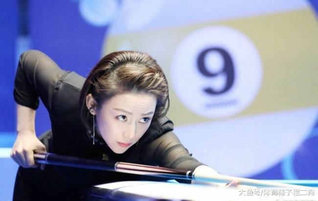 运动员缩胸,网球女运动员缩胸手术