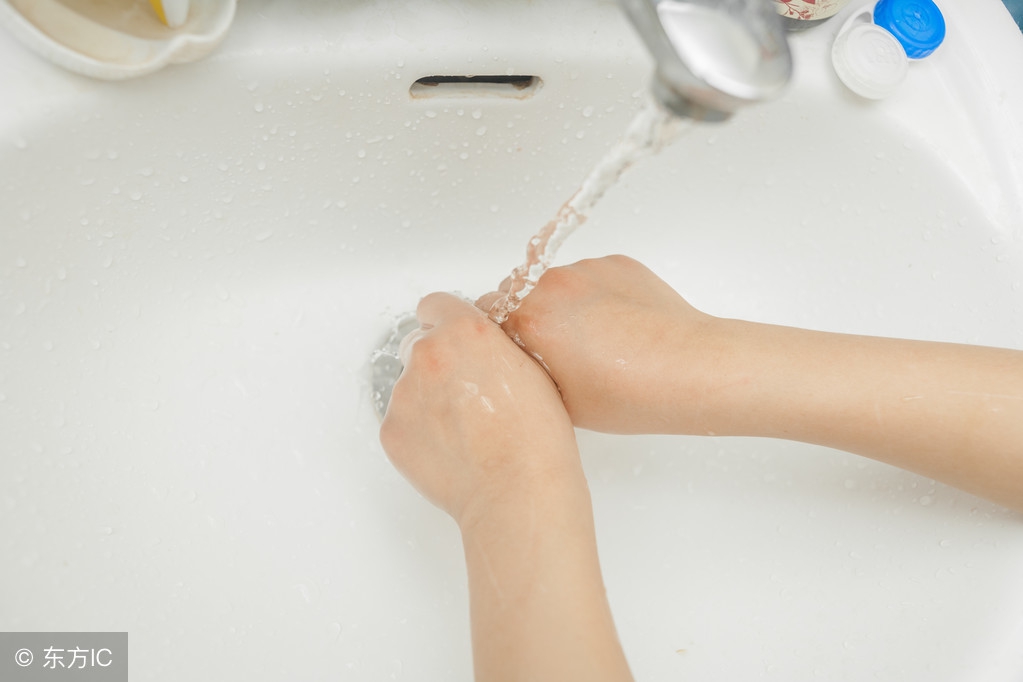 男性会感染阴道炎有什么症状,男性得了阴道炎有什么症状