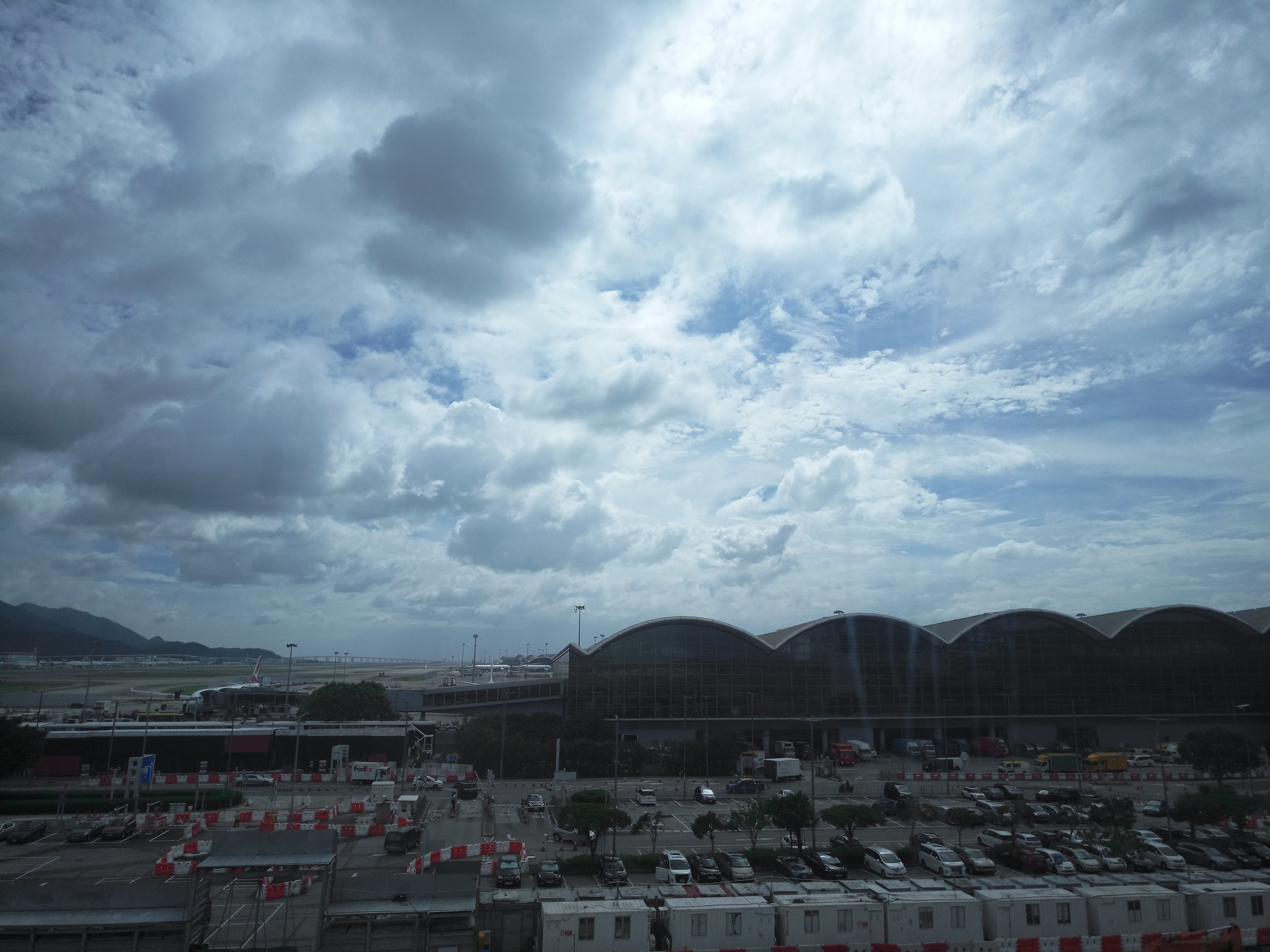 从香港机场到香港的游玩攻略,现在去香港机场怎么去