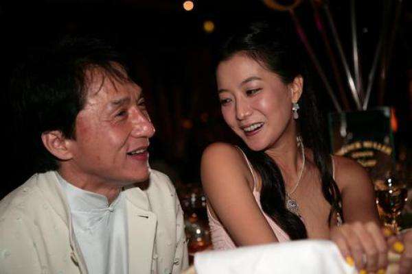 她被韩国誉为第一美人,韩国第一整容女