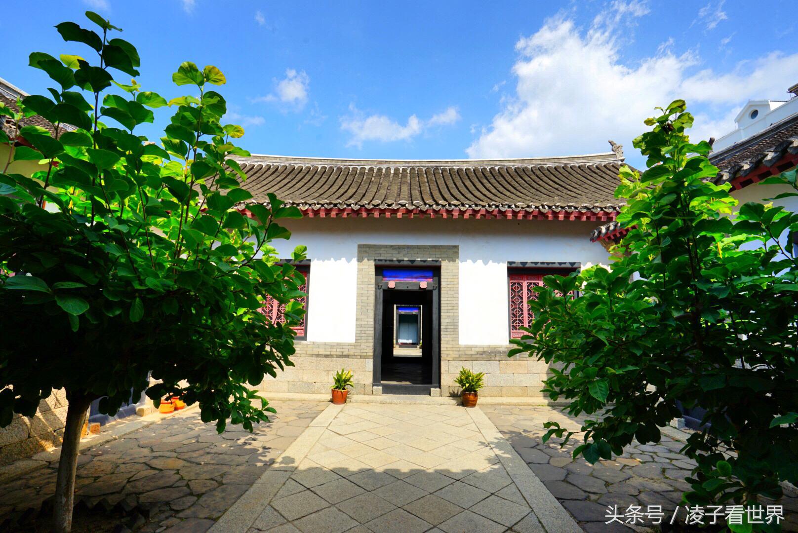 爱上东海湾的美,尽享那片无人打扰的海