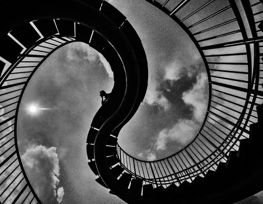 月赛冠军奖励,首届全球华人旅拍大赛