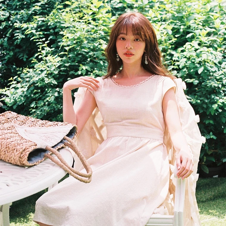 鎶硅尪鑼跺コ,鎶硅尪濂冲鏈嶉グ