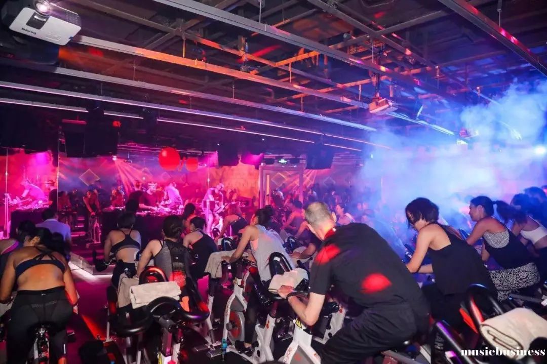 音乐+运动+潮牌，JazzySport的青年文化消费整合输出逻辑