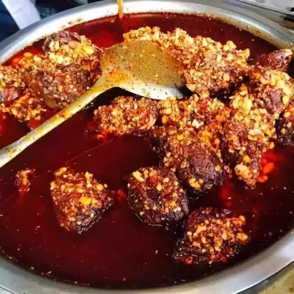 一天卖几千只的兔子,一天卖出1000只鸡