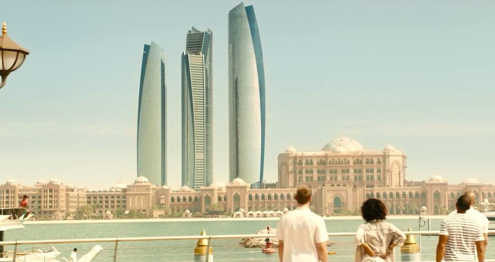 速度与激情中的真实场景拍摄,速度与激情中山峰崩裂的场景