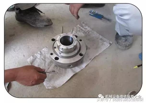 导热油泵漏油怎么修复,导热油泵油封更换视频