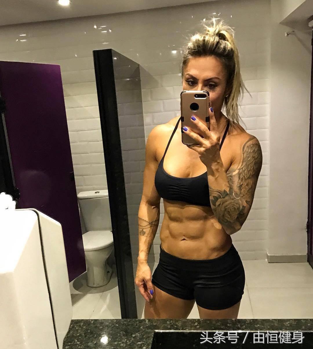 在两周之内就可以拯救你那个扁塌的大肥臀，每天只需10分钟