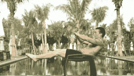 腹肌练成一大块了怎么办,腹肌练成了一块