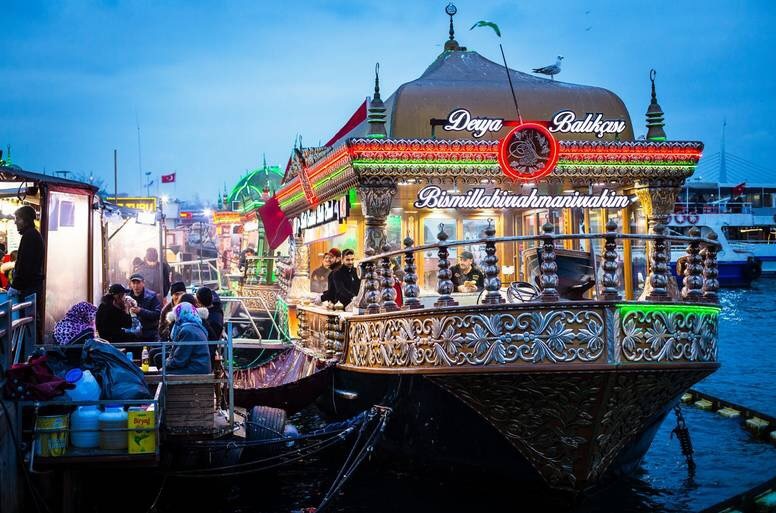 里拉暴跌的土耳其，不仅适合抢购奢侈品，还有浪漫的美景和美食