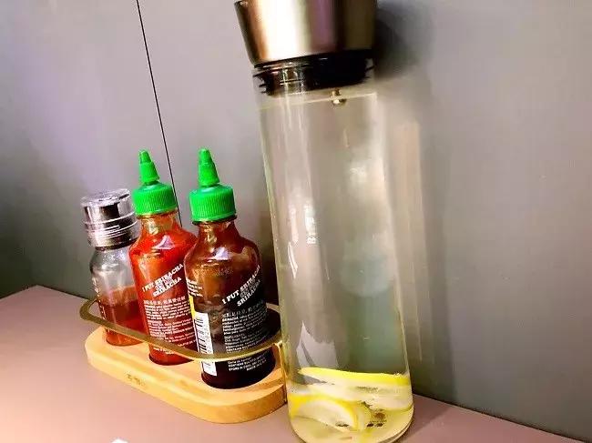 蔡澜开店：2.5小时排队换不来一生难忘的牛肉粉