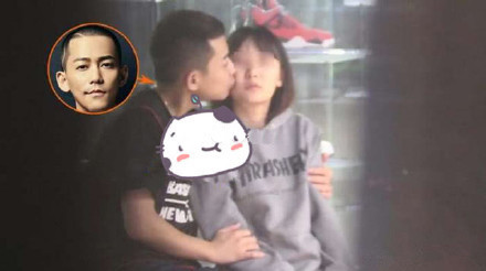 苏醒和女朋友吻戏视频,苏醒和女友拥抱