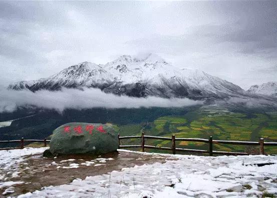 甘肃张掖旅游景点英文视频,张掖七彩丹霞旅游攻略
