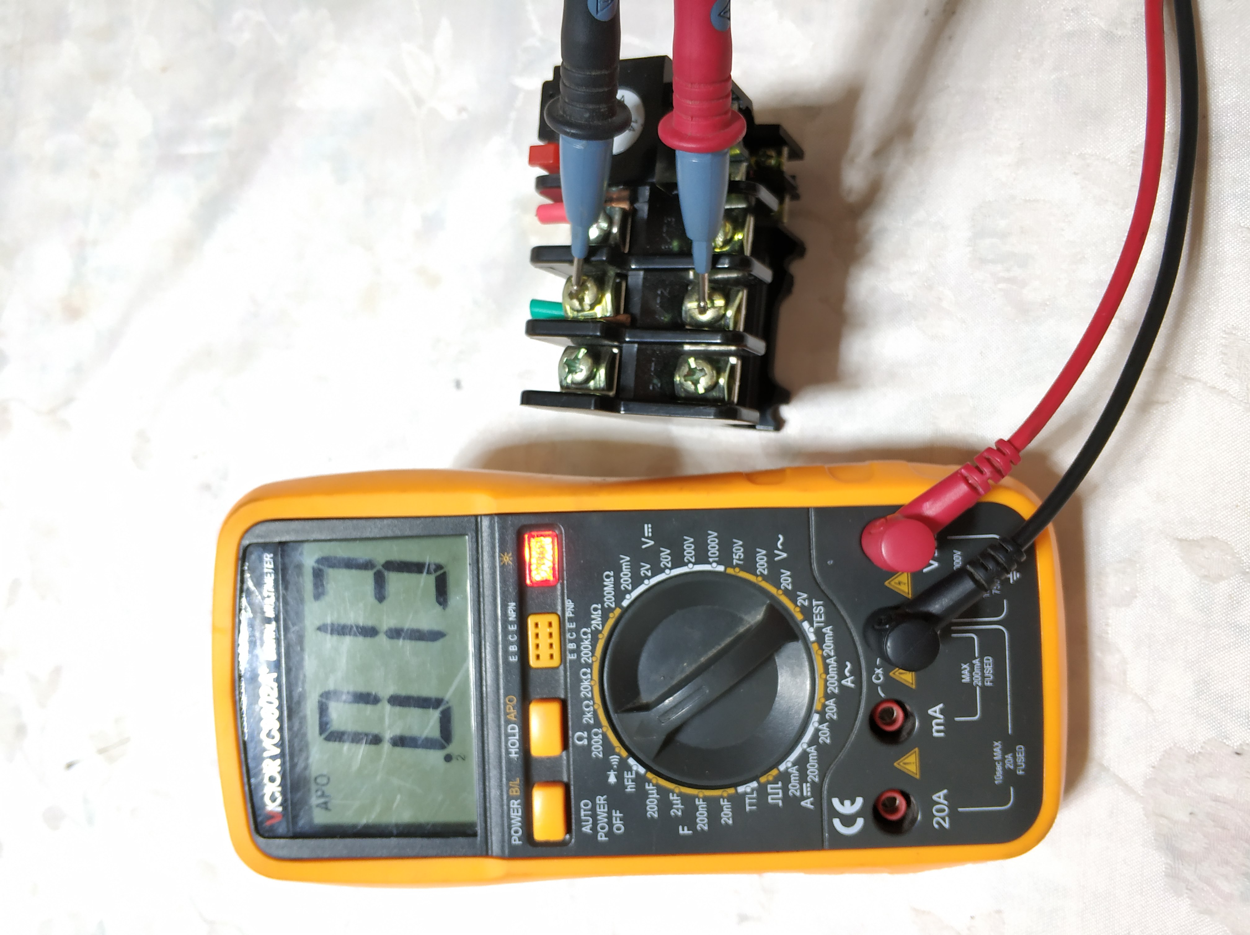 万用表怎么测热继电器好坏,万用表怎么测量热继电器的好坏