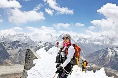 探路者业绩最新消息,探路者预计2019年净利扭亏为盈