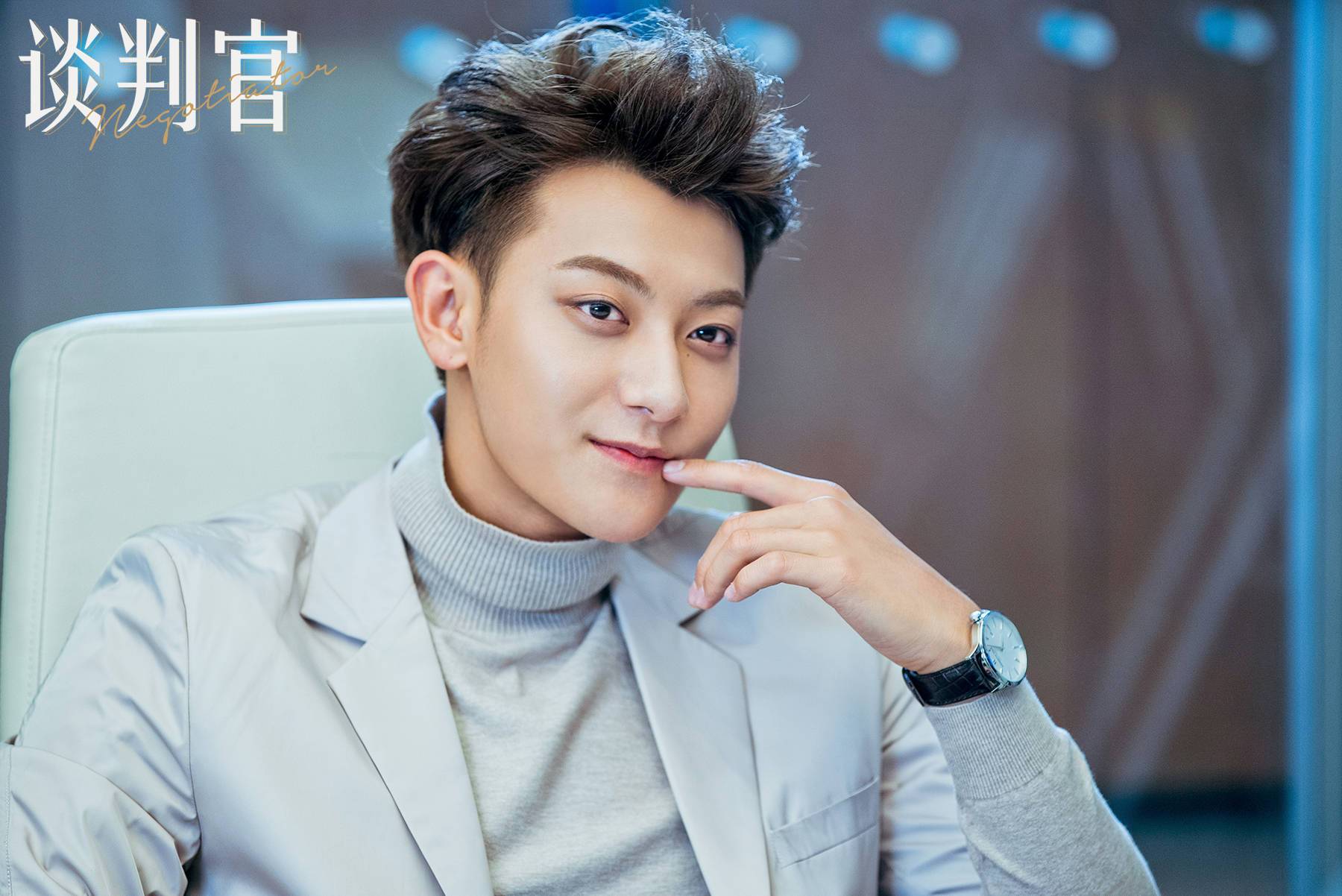 如何让肌肤锁住水分，看看幂姐如何保持少女肌，hold住晓飞总