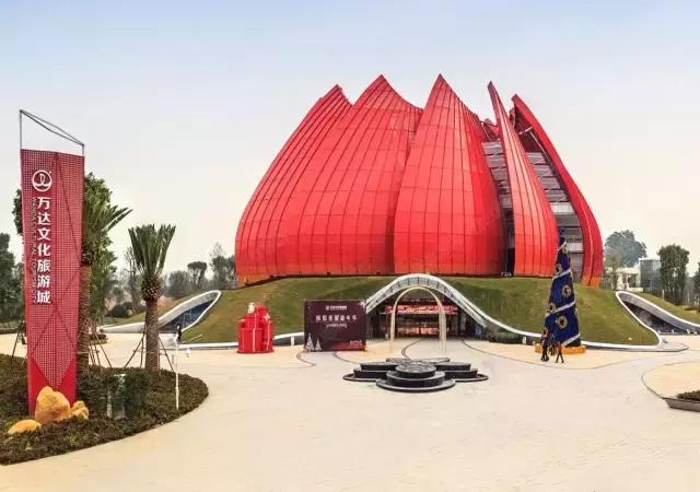 世界各国最奇葩的四大建筑,了解世界十大奇葩建筑