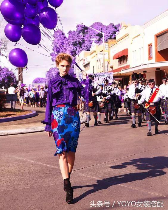 把整个星空都穿在身上太美了,把银河穿在身上去照亮