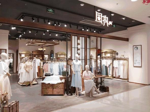 招了这些女装的mall，简直可以“躺赢”！