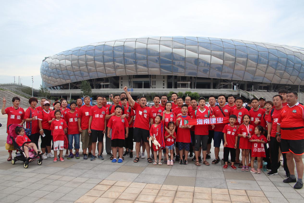 输了一起扛,输了一起扛篮球