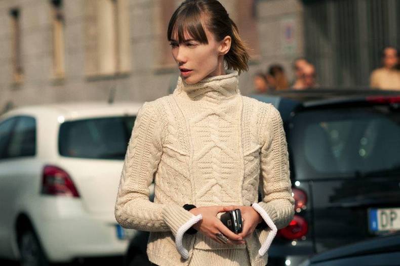 毛衣穿搭满大街？还得靠品质打败平庸