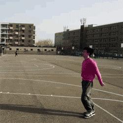 如何防止投三分时辅助手发力,如何避免投篮左手发力