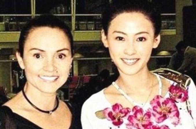 谢霆锋回应张柏芝三胞胎,张柏芝晒肚子隆起照引发猜测