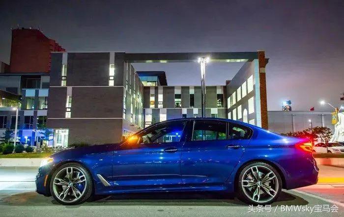 等待三个月后提车,2021款宝马m550i深度测评