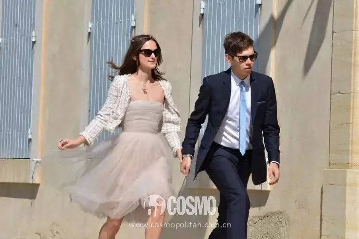 时髦办｜这位法国造型师穿衬衫结婚了，让我想起了赫本的头巾