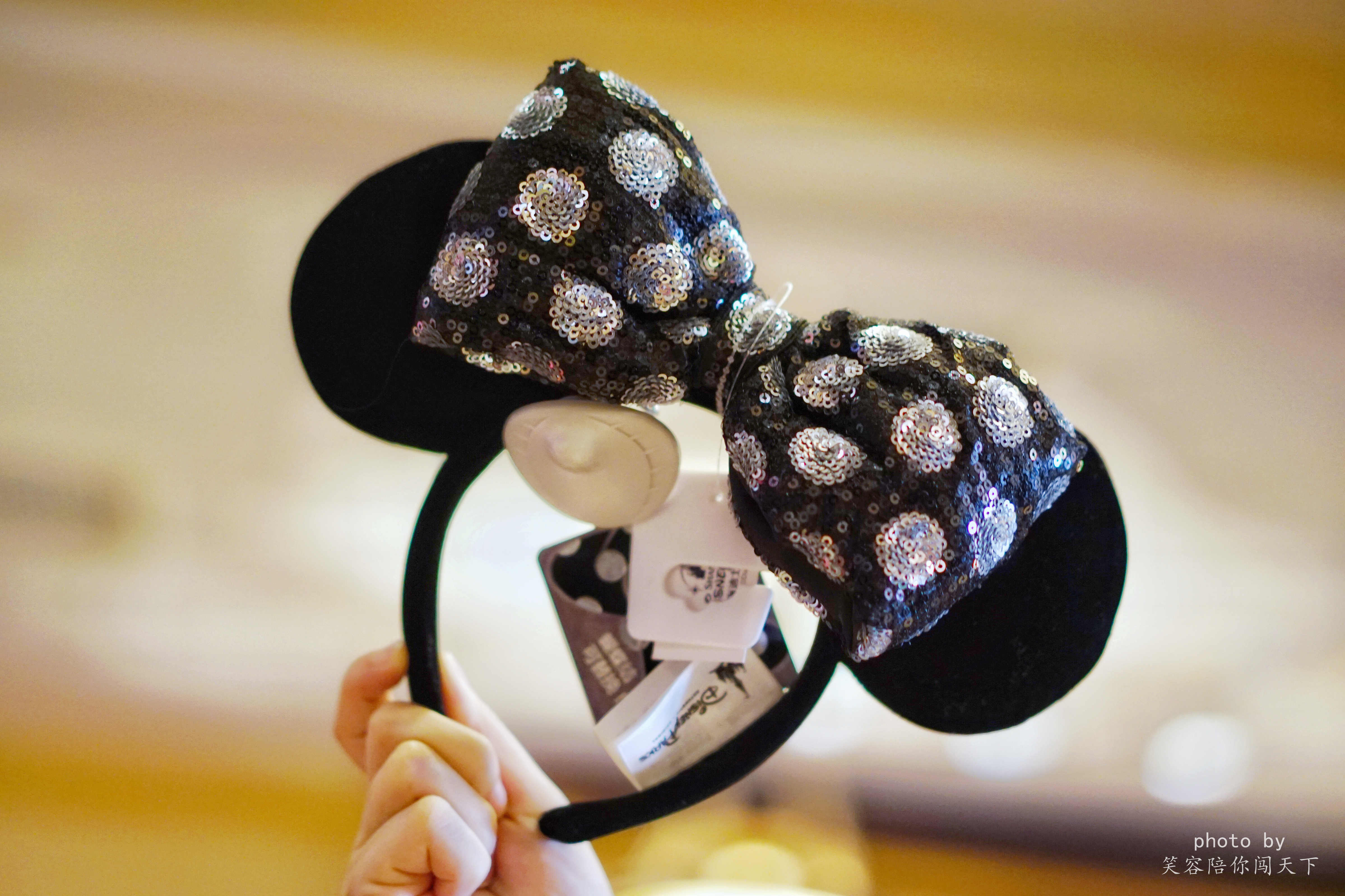 上海迪士尼乐园棒棒糖50元一个,上海迪士尼购物攻略