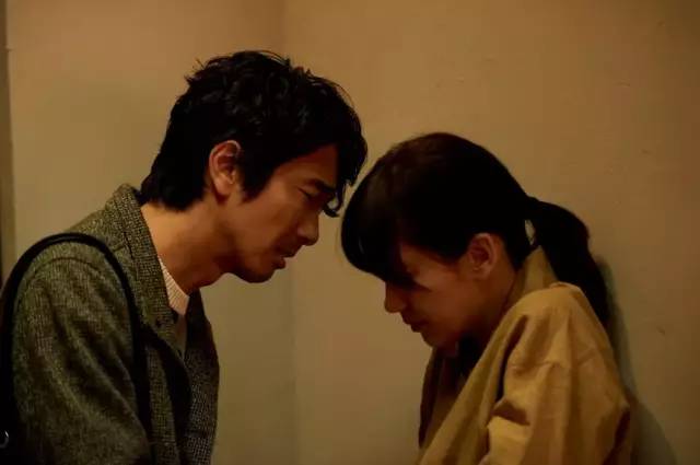 不愧是岛国深夜剧，把女性的欲望拍的这么露骨