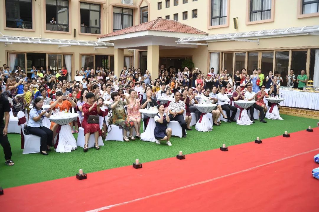 玉林最近最火的幼儿园,广西玉林中心幼儿园