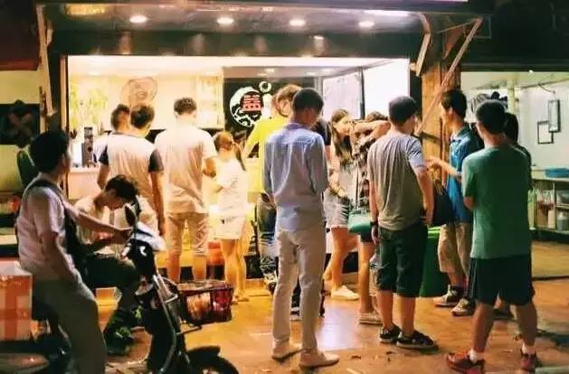 武汉大学生现在为什么放假,武汉大学生为啥提前放假