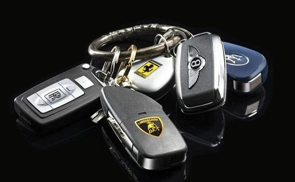 车钥匙不小心掉了怎么办,车钥匙丢了怎样能让丢失钥匙作废