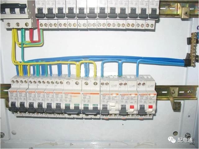 读文字太累？图文教会你配电箱接线全过程