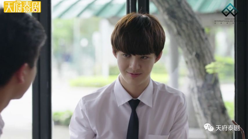 想见又见不到是什么感觉,有一种想见不能见的感觉是什么歌