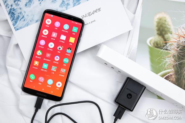 摩托罗拉motoz3测试,摩托罗拉motoz3开箱