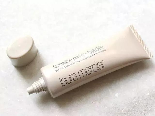 妆前乳涂太多会容易脱妆吗,妆前乳和粉底液怎么选